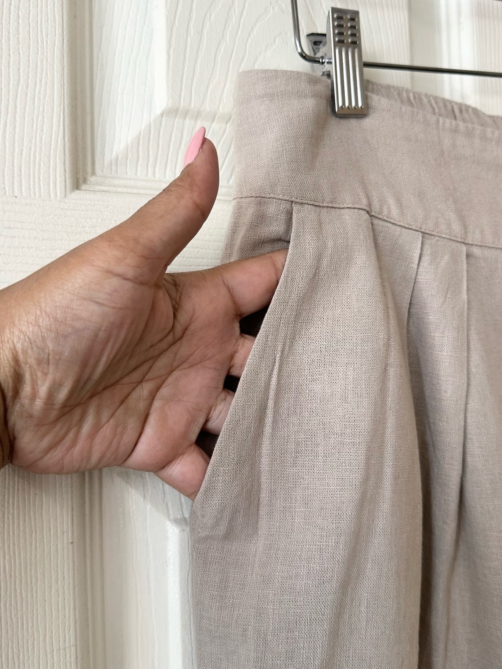 Abercrombie & Fitch Beige Wide Leg High-Rise Pants - Picture 3 of 8